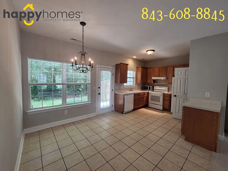 111 Walden Ridge Way — Photo 8