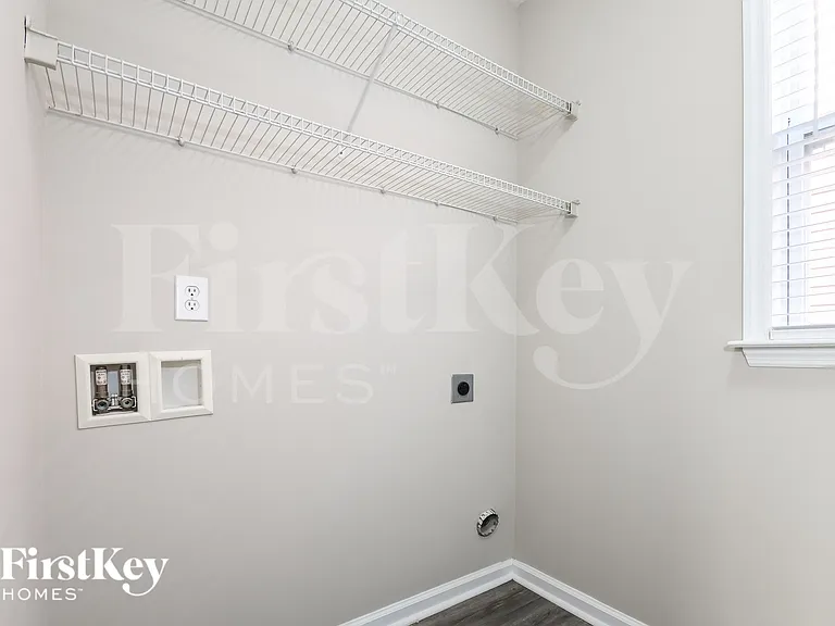 405 Verbena Ave — Photo 9