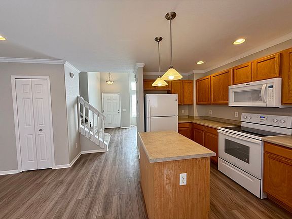 4th image of 4340 E Anvil Dr
