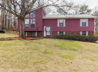 116 Overbrook Dr, Rossville, GA 30741