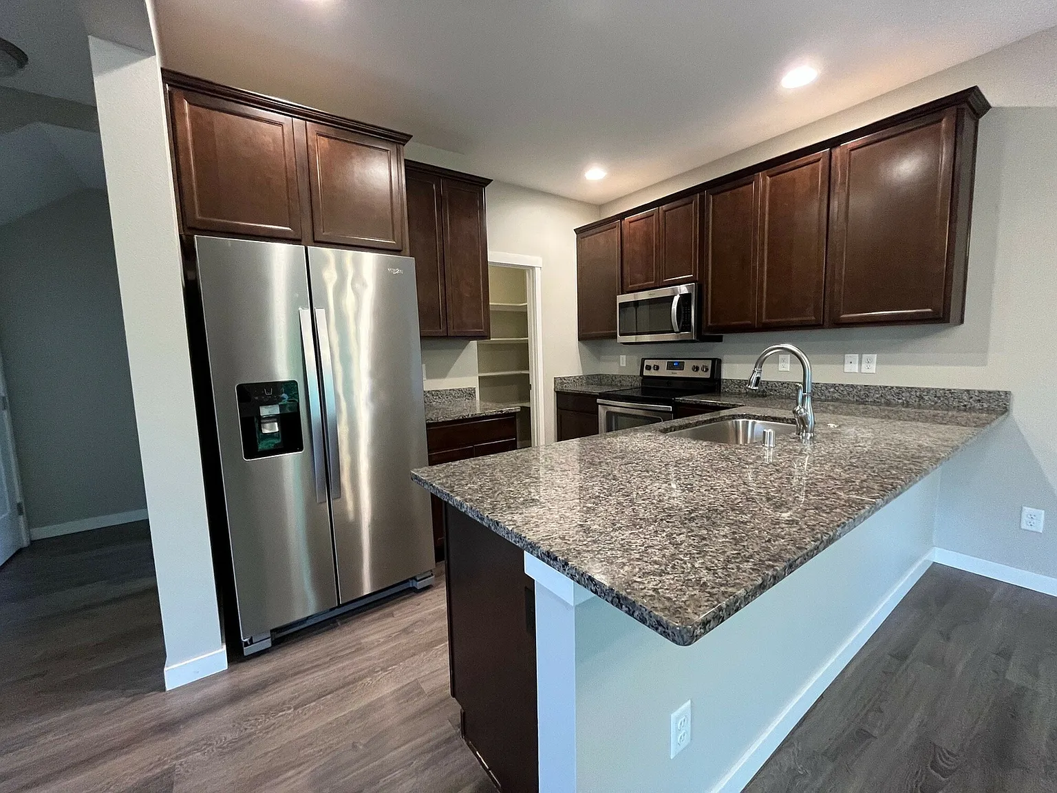 1611 Texas Street — Photo 1