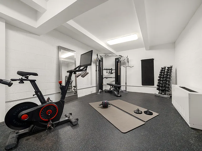 159 Bleecker St #5D — Photo 10