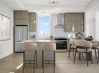 Skytowns At Young Condos, Kitchener, ON N2H 0C9