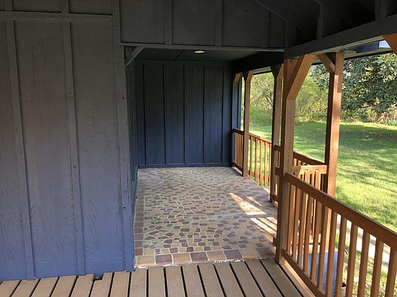 2nd image of 8802 Hixson Pike