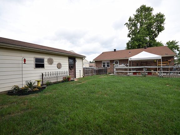 4th image of 4109 Saddlebrooke Ln
