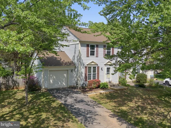 11 Filbert Ct, Gaithersburg, MD 20879