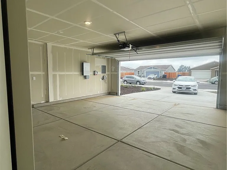 8824 Scintilla Ave — Photo 24