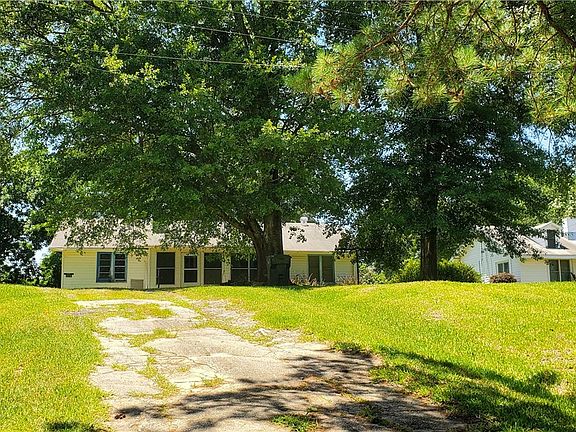 2nd image of 4266 Uchee Hill Hwy