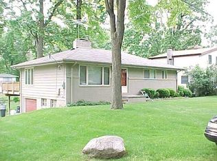 1711 Post Ave, West Bloomfield, MI 48324