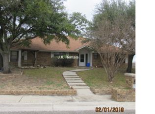 1303 Cardinal Trl, Copperas Cove, TX 76522
