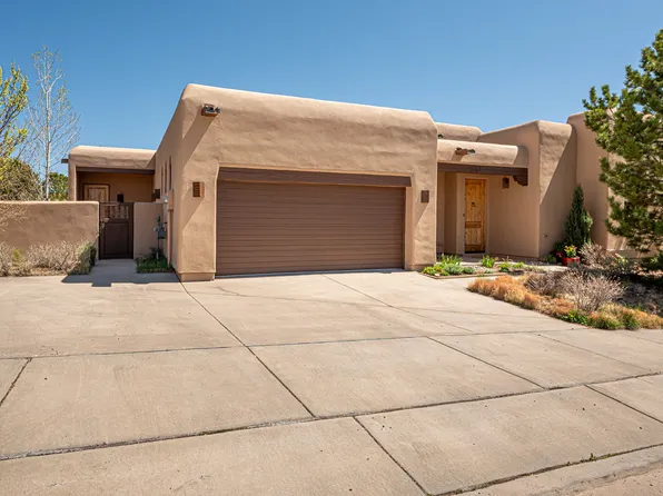 1767 Ridge Pointe Loop, Santa Fe, NM 87506