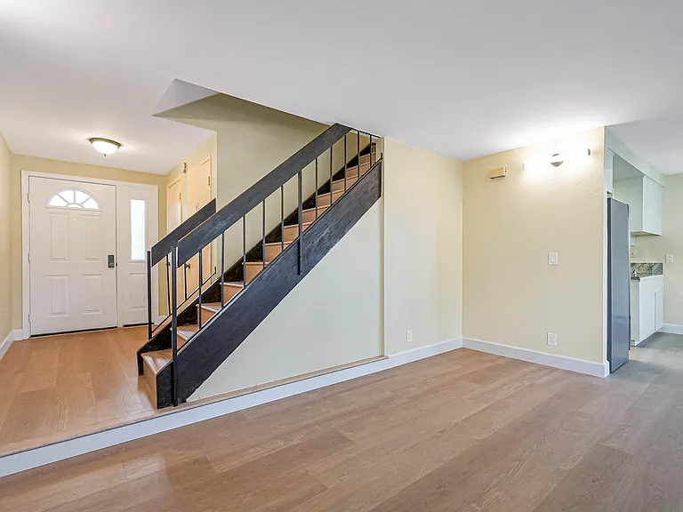 24054 La Paz Way — Photo 13