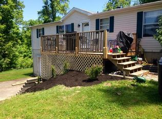 185 Valley Dr SE, Newark, OH 43055