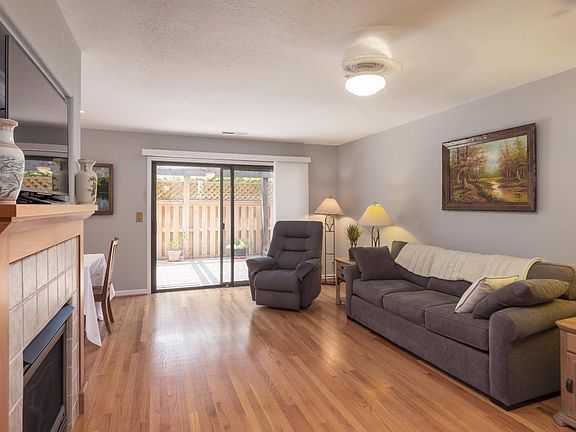 4th image of 12179 Atrium Dr