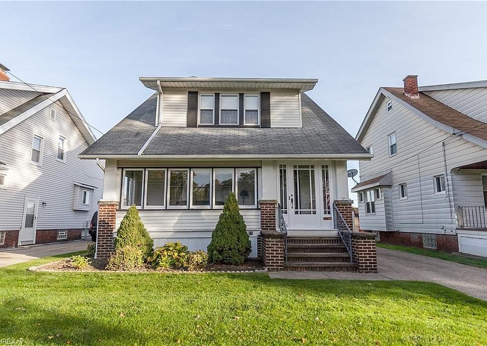 1st image of 3306 Hillcrest Ave