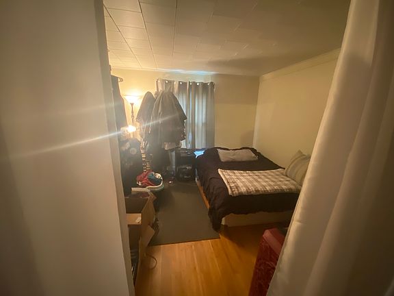 5th image of 174 Parrish St #B