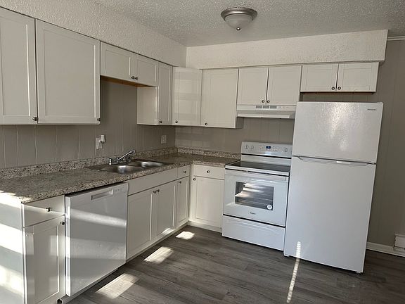 3rd image of 2931 Edgewood Ave APT 15