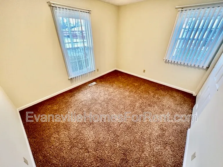 4210 Keck Ave — Photo 11