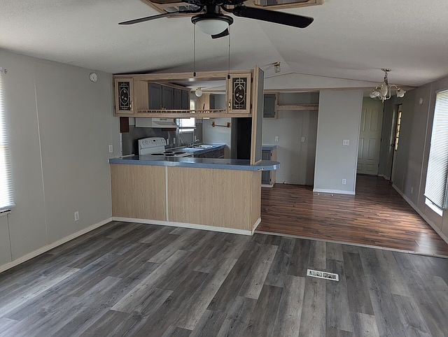 1st image of 840 Jenkins Rd #17