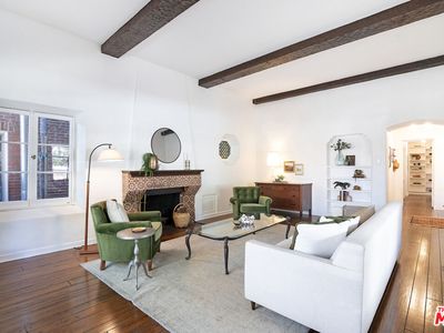 6416 W 5th St, Los Angeles, CA, 90048