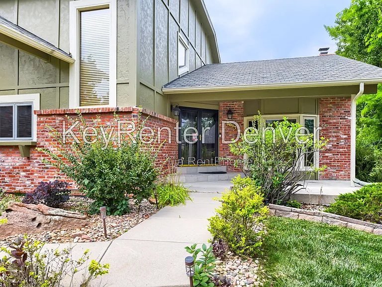 8097 S Yukon Way — Photo 3