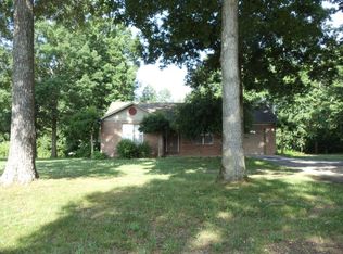 4028 Pippin Rd, Cookeville, TN 38501