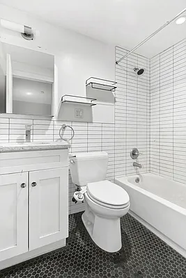 Rented by Compass | media 14