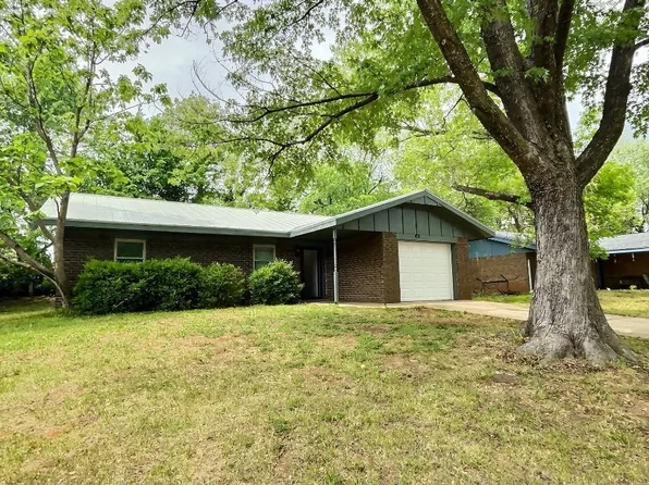 409 Stansbury St, Perkins, OK 74059