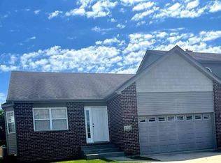 1225 Farmstone Dr #A, Coal City, IL 60416