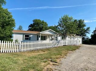 12702 Marxen Rd, Kansas City, KS 66109