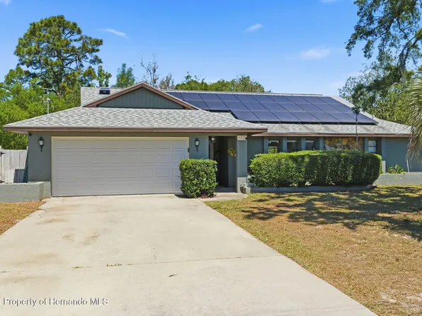 7377 Skylark Dr, Spring Hill, FL 34606