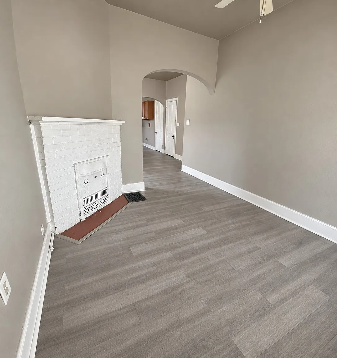 3 bed, $1,195 — Photo 2