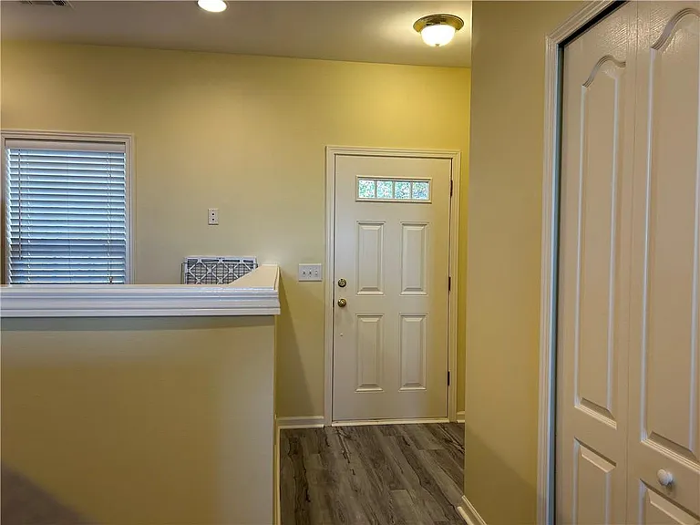 1992 Hoods Fort Cir NW #22 — Photo 5