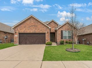 202 Copper Canyon Dr, Lewisville, TX 75067