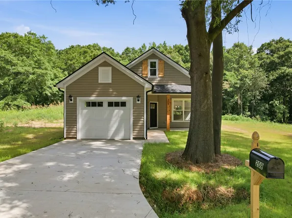 209 Poplar Ln, Anderson, SC 29624