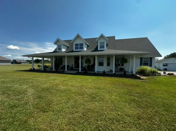 8797 Farm Road 2212, Cassville, MO 65625