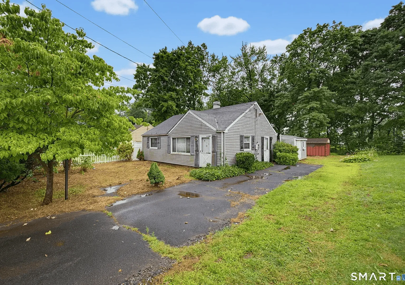 Two Bedroom Single-Family in Bloomfield — Photo 2