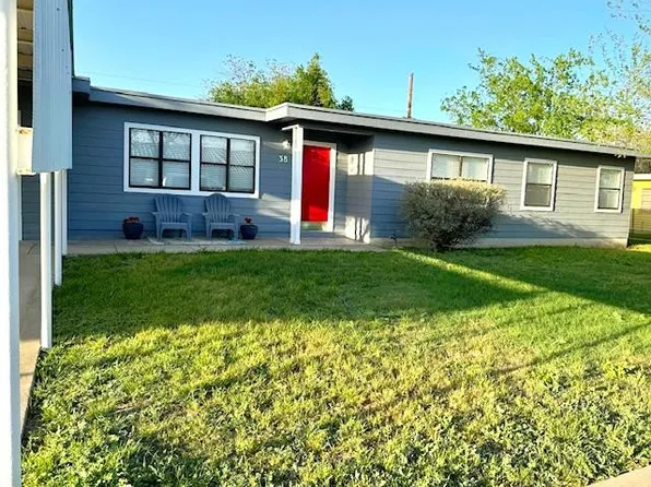 38 Crockett Heights Dr, Ozona, TX 76943