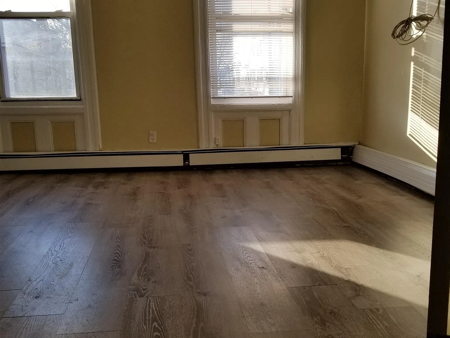 3 bed, 1.0 bath, $1,700 — Photo 4