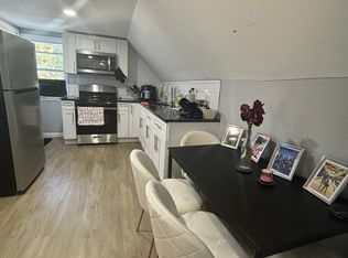27 York St #3, West Haven, CT 06516