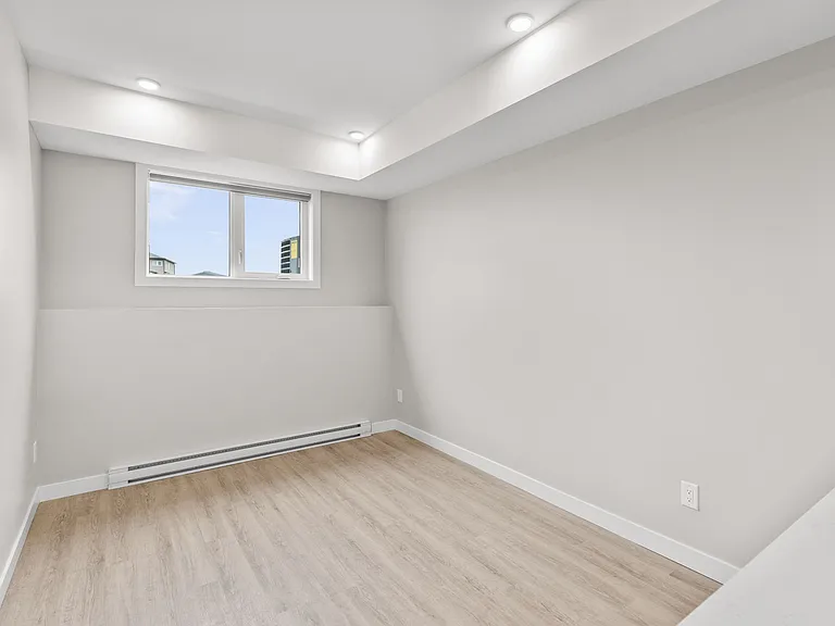 40 Ken Oblik Dr — Photo 24