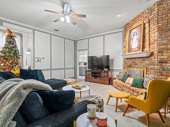 5th image of 3709 Blain Dr