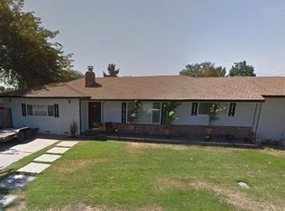 2127 Yosemite Ave, Escalon, CA 95320