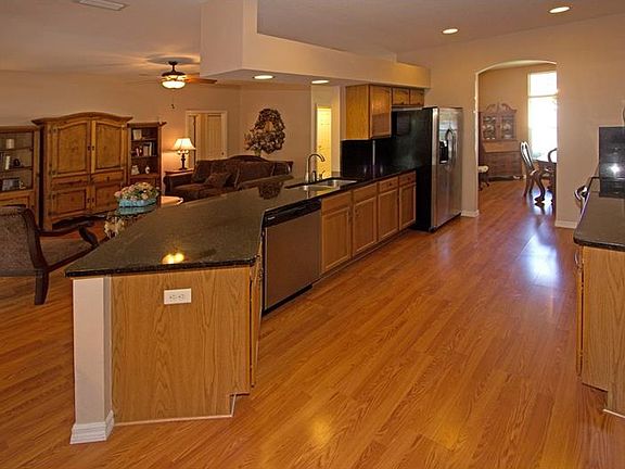 5th image of 32534 Crystal Breeze Ln