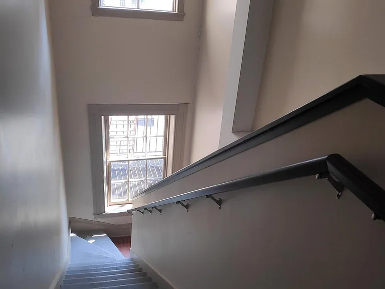 513 Park Ave #404 — Photo 15