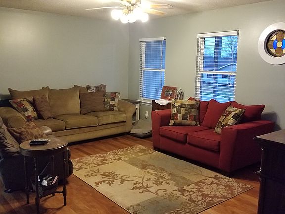 2nd image of 75 Gwen Dr