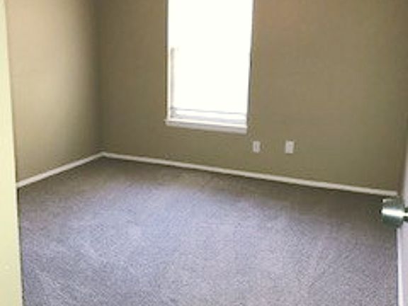 3rd image of 1033 S Brookside Ave APT 6