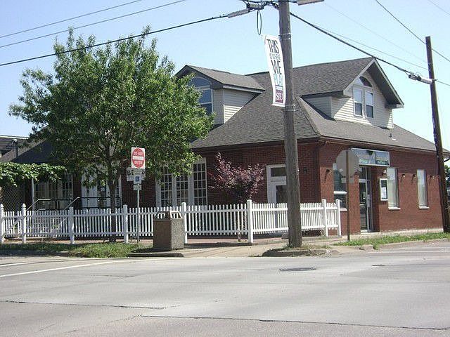 1st image of 717 S University Ave