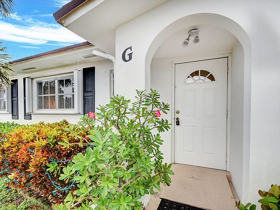 4th image of 2900 Crosley Drive E #G