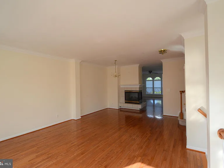 182 Spencer Ter SE — Photo 10